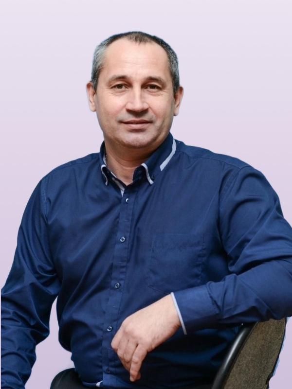 Смирнов Олег Валентинович.